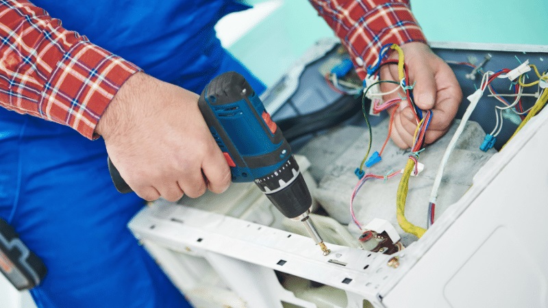 Güngören Airfel Airfel çamaşır makinesi kart tamiri – Su almama arızası orijinal parça ile giderildi. - Teknik servis örneği